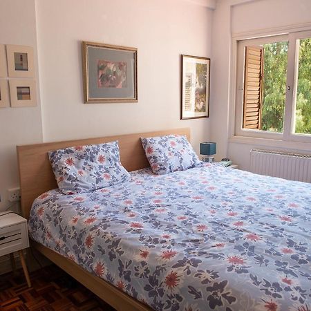 Experience Nicosia Apartment Luaran gambar