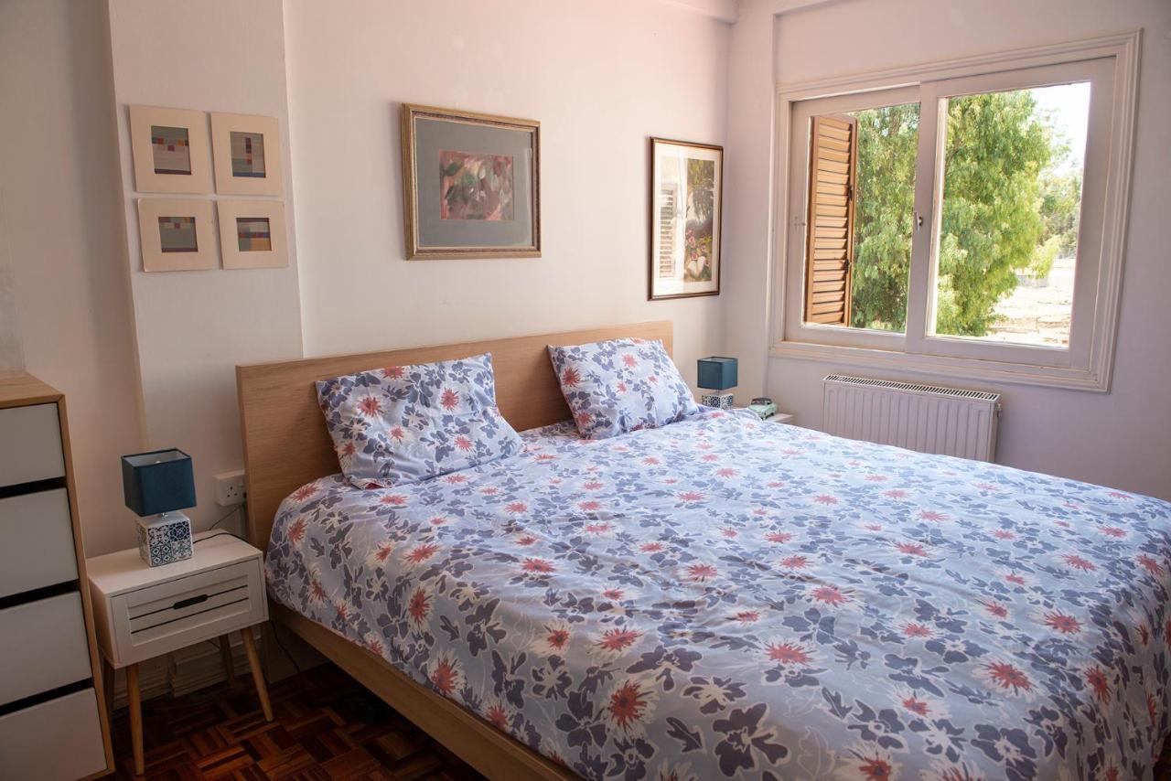 Experience Nicosia Apartment Luaran gambar